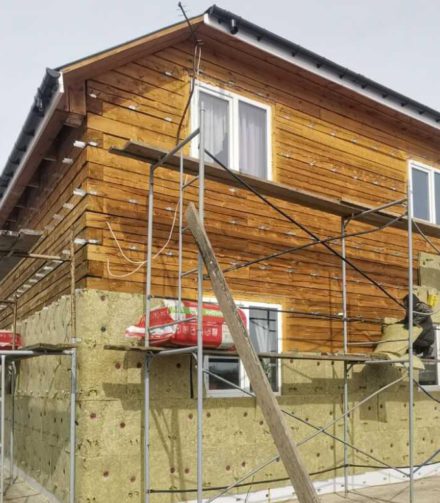 Какой утеплитель выбрать под сайдинг?