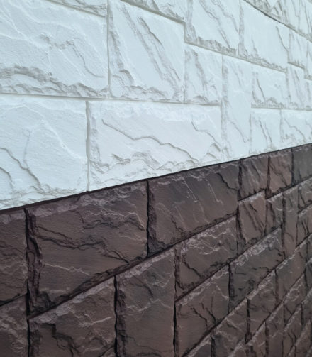 Цокольный сайдинг: виды и преимущества