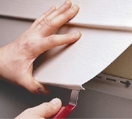 Как заменить треснувший сайдинг?