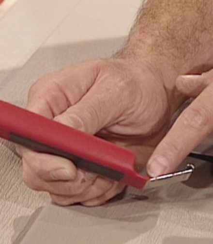 Как демонтировать сайдинг с фасада дома?