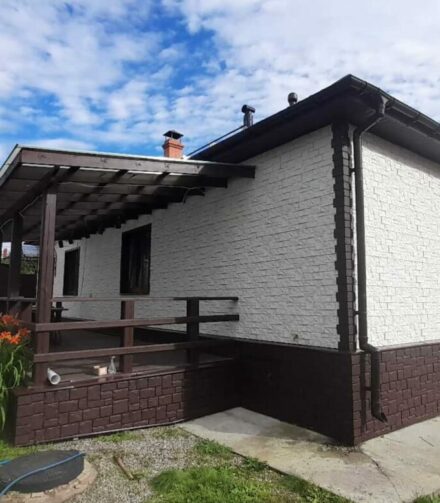 Фасадные панели GRAND LINE — уютное решение для вашего дома.