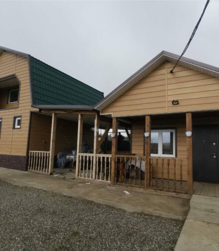 Сайдинг GRAND LINE «под дерево» для дома и бани