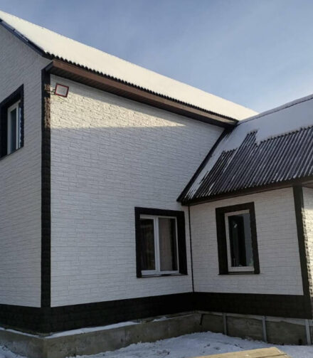 Зимнее настроение с белоснежным фасадом от FINEBER