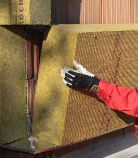 Минераловатный утеплитель и экструзионный пенополистирол, какие различия?