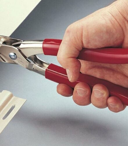 Какие инструменты нужны для монтажа сайдинга?